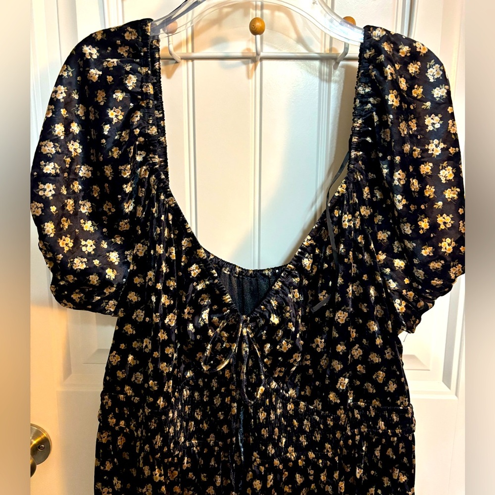 Floral Puff Sleeve Dress